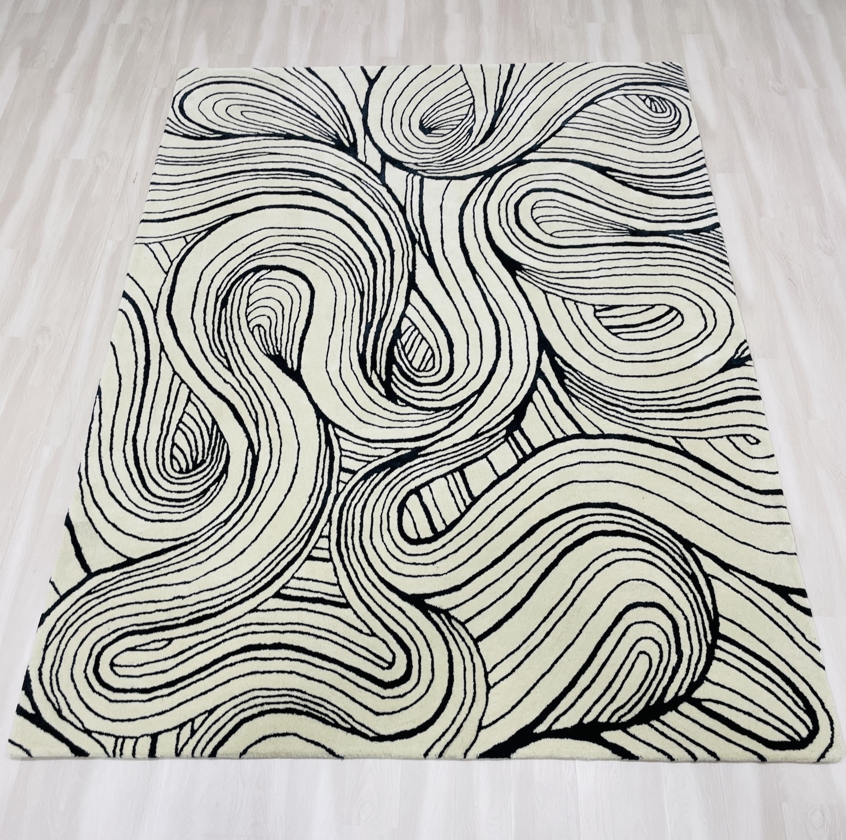Soft Hand Tufted Wool Rug - Code: TRK-HT-1036