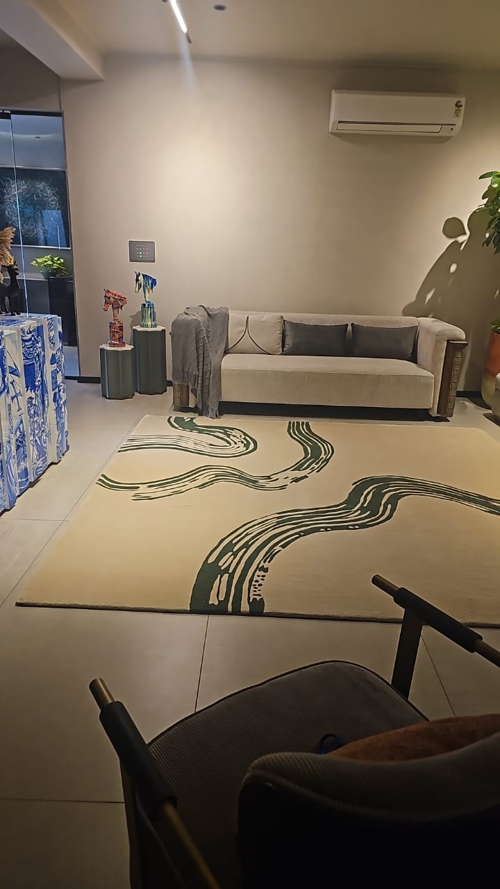 Soft Hand Tufted Wool Rug - Code: TRK-HT-FL1020